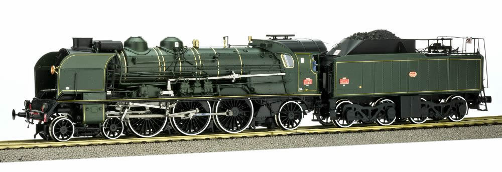 REE Modeles MB-004 - French Steam Locomotive Class 231 of the SNCF Depot  CALAIS